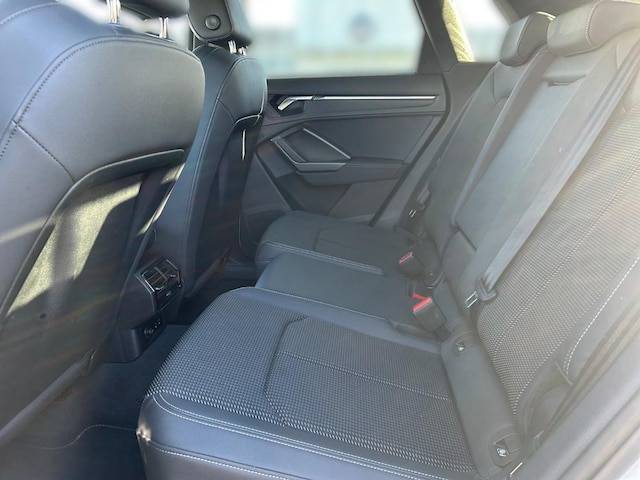 Audi Q3 40 TFSI Quattro S-Line S-Tronic