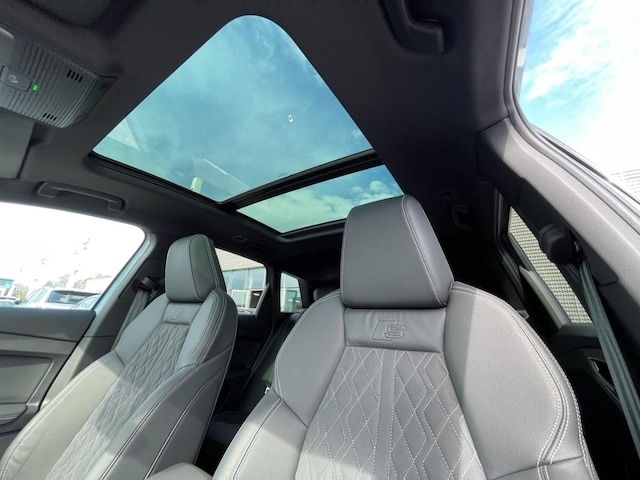 Audi Q4 e-tron 50 Quattro