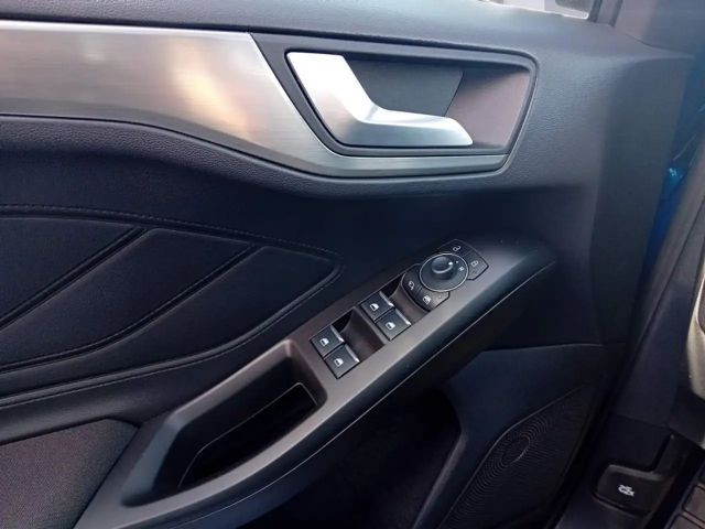 Ford Focus Titanium Wagon