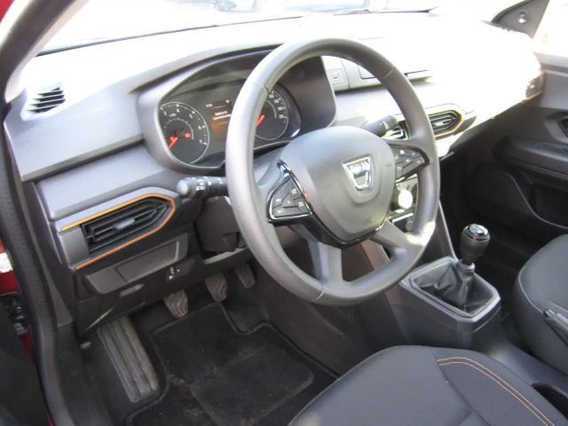 Dacia Sandero Essential Stepway TCe 90