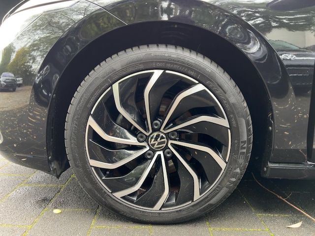 Volkswagen Golf 2.0 TDI DSG Golf VIII