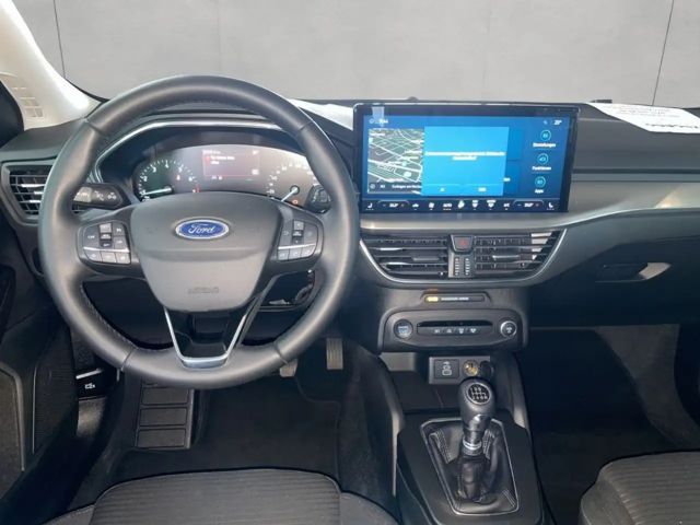 Ford Focus Titanium Wagon