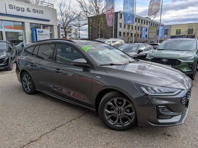 Ford Focus ST Line Wagon