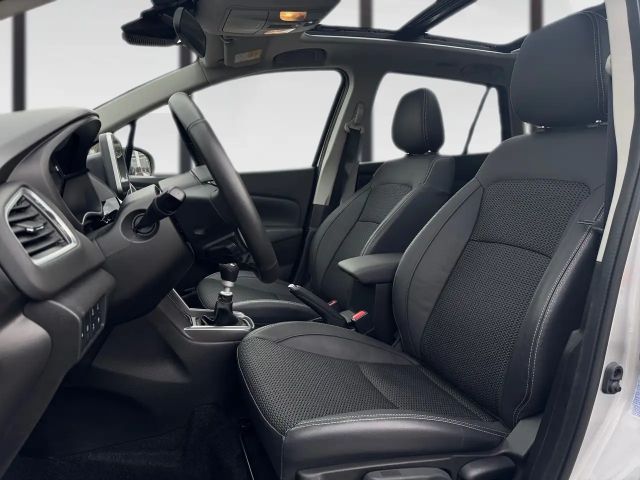 Suzuki S-Cross Flash Hybrid