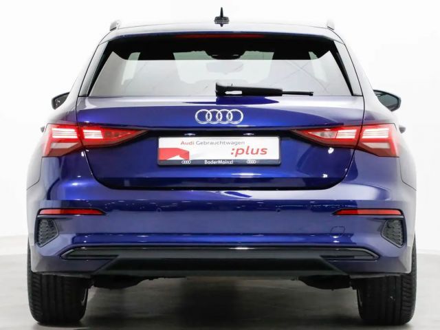 Audi A3 30 TDI Sedan