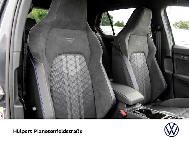 Volkswagen Golf DSG R-Line