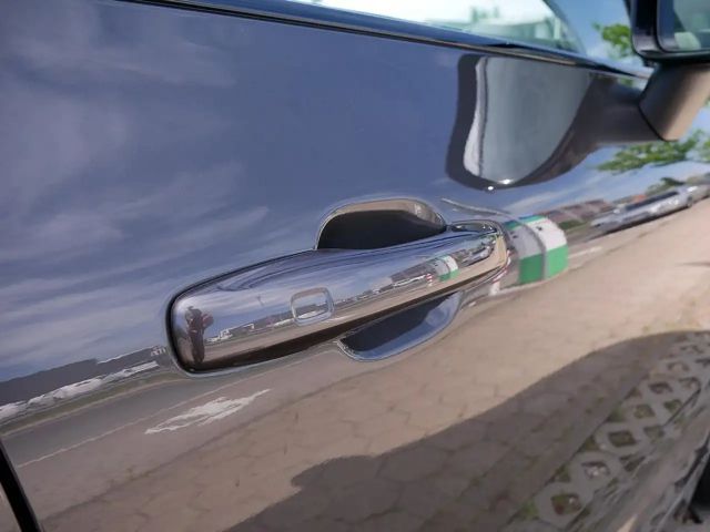 Volvo XC60 AWD Dark Plus T6