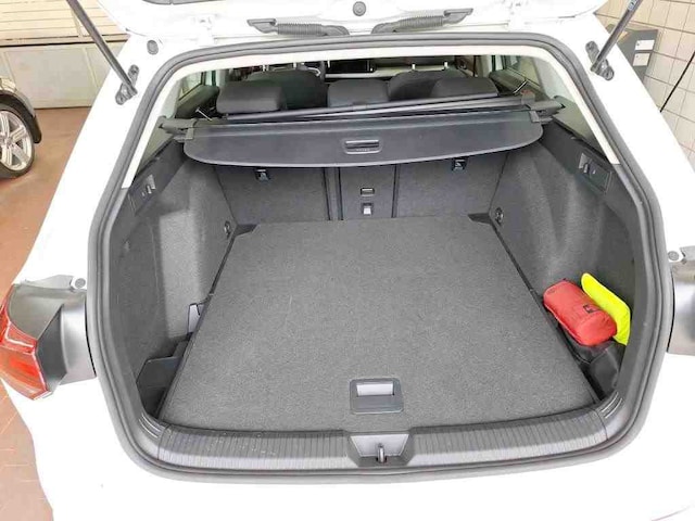 Volkswagen Golf 2.0 TDI DSG Variant