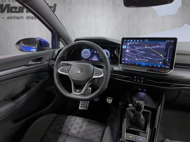 Volkswagen Golf 1.5 TSI R-Line Variant
