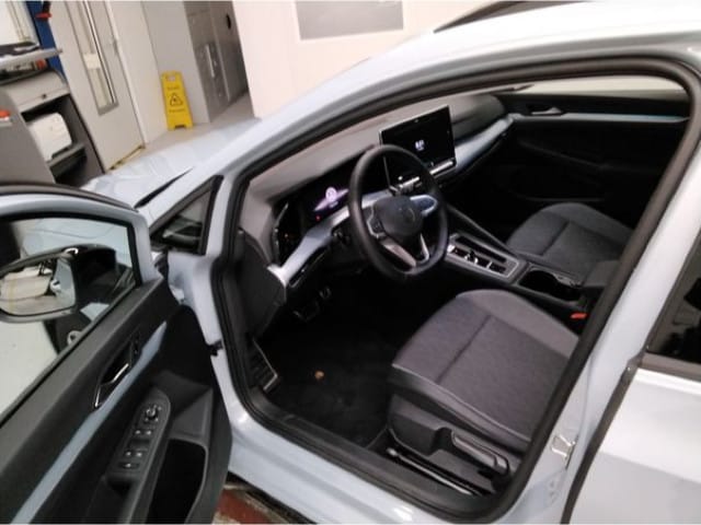 Volkswagen Golf 1.5 eTSI Variant