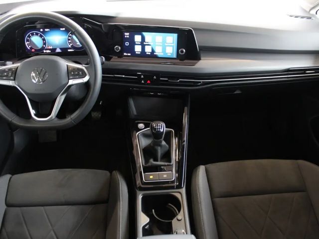 Volkswagen Golf 1.5 TSI Style