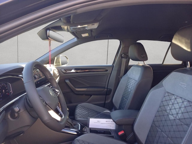 Volkswagen T-Roc 1.5 TSI DSG R-Line