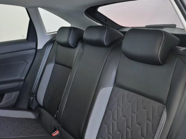 Volkswagen Taigo Goal 1.0 l TSI PDC+NAVI+LED+AHZ