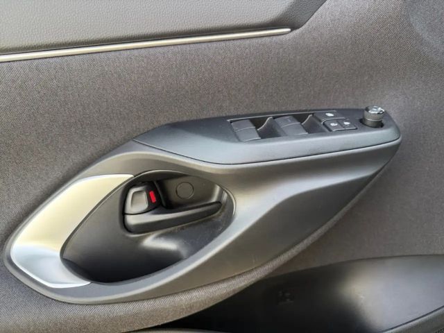 Toyota Yaris Cross Hybride Team D