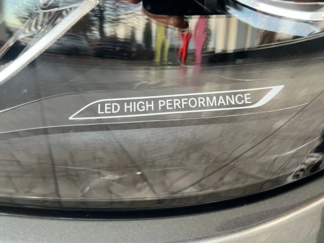 Mercedes-Benz C 220 AVANTGARDE C 220 d Sedan