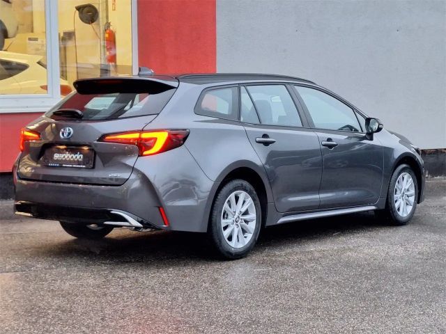 Toyota Corolla Active Hybride