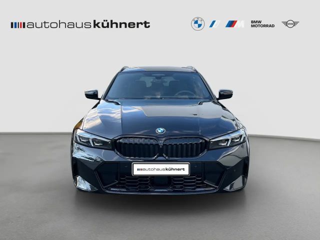 BMW 320 320d M-Sport Touring xDrive