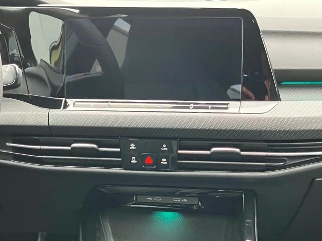 Volkswagen Golf 1.5 TSI DSG Golf VIII R-Line