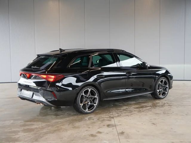 Cupra Leon e-Hybrid