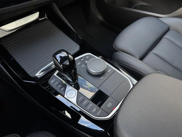 BMW X3 xDrive30e