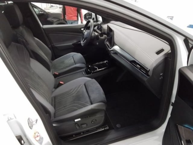 Volkswagen ID.4 *AHK*MATRIX*PANO*KAMERA*WÄRMEPUMPE*