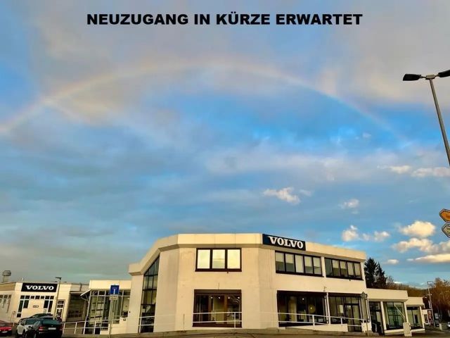 Volvo XC60 AWD Dark Plus