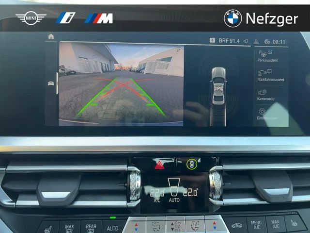 BMW 330 330e Sedan Sport Line