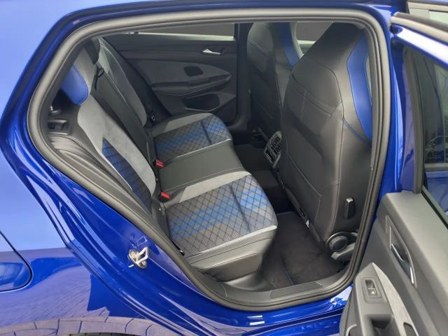 Volkswagen Golf 2.0 TSI DSG