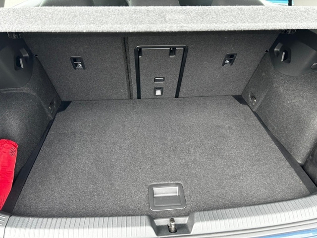 Volkswagen Golf 1.5 eTSI DSG