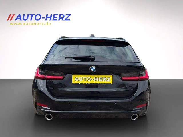 BMW 320 320d Touring xDrive