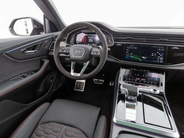 Audi RS Q8 Performance