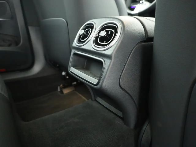 Mercedes-Benz C 180 AVANTGARDE Estate