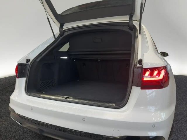 Audi A4 35 TFSI S-Line