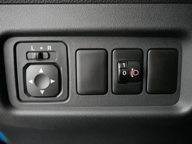 Mitsubishi Space Star Star