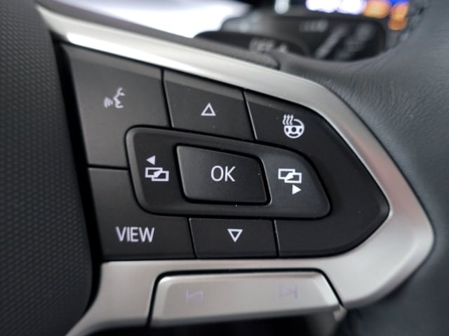 Volkswagen Golf 1.5 eTSI DSG Golf VIII