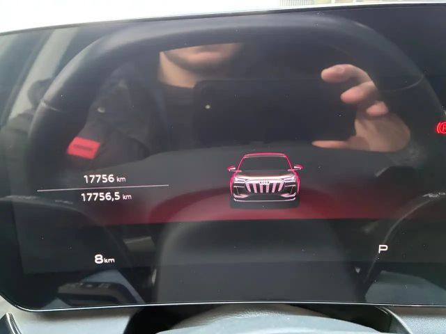 Audi Q6 e-tron Quattro