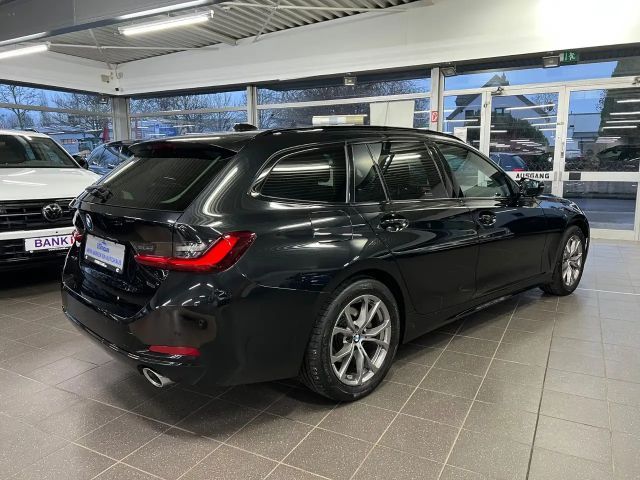 BMW 320 320d Touring xDrive