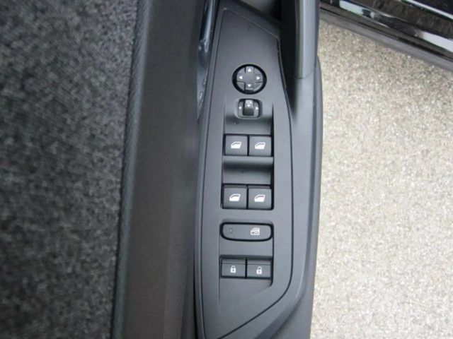 Peugeot 408 130 Allure Pack EAT8 PureTech