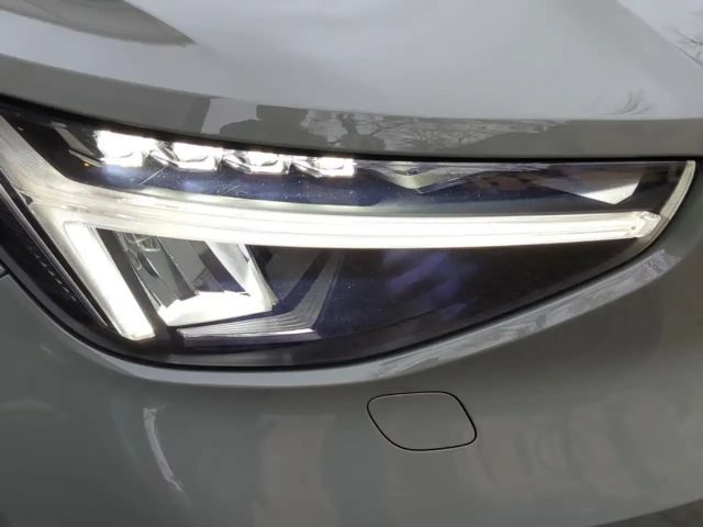 Volvo XC40 Dark Recharge T5 Ultimate