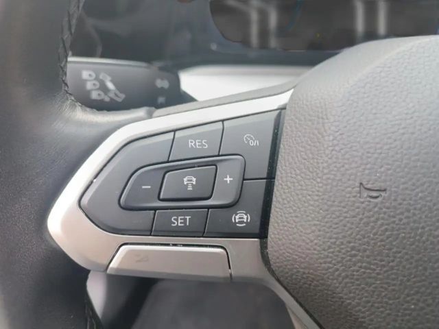 Volkswagen Golf 1.5 TSI Golf VIII Life