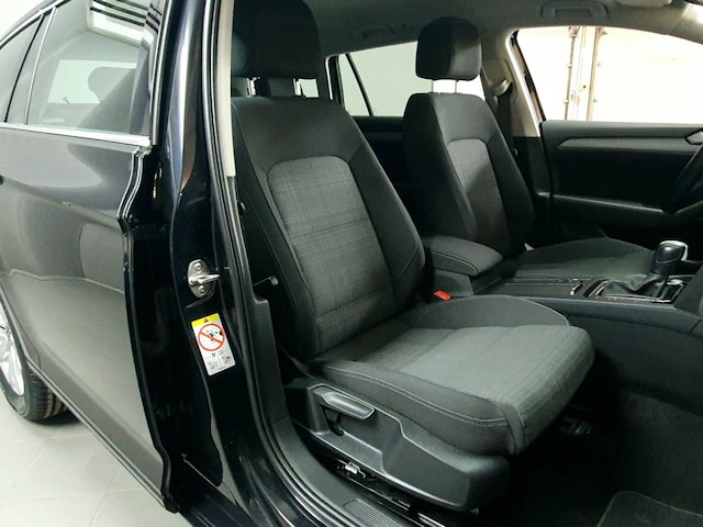 Volkswagen Passat 2.0 TDI Business DSG Variant