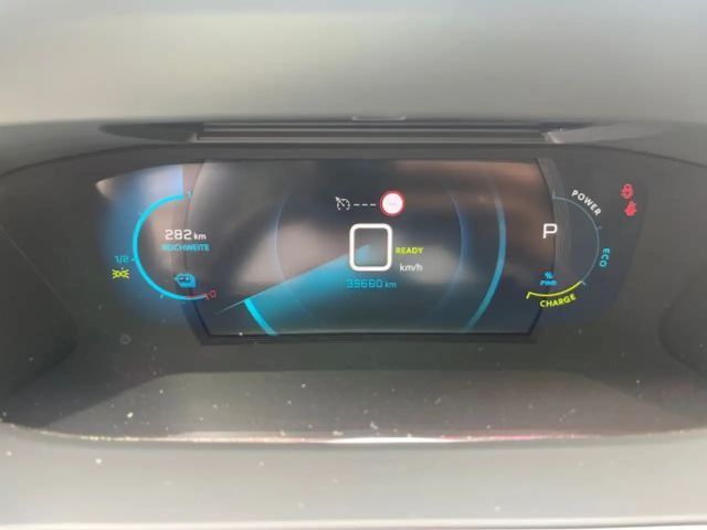 Peugeot E-2008 Allure Pack