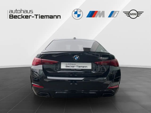 BMW M4 Coupé xDrive