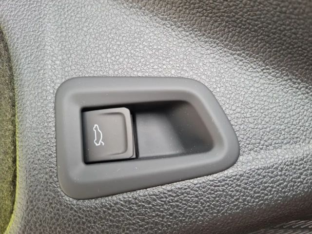 Volkswagen Golf 1.5 eTSI Golf VIII Variant