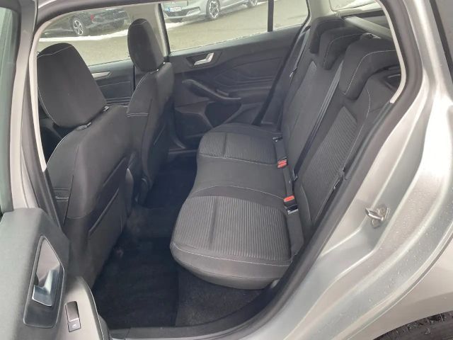 Ford Focus EcoBoost Titanium Wagon