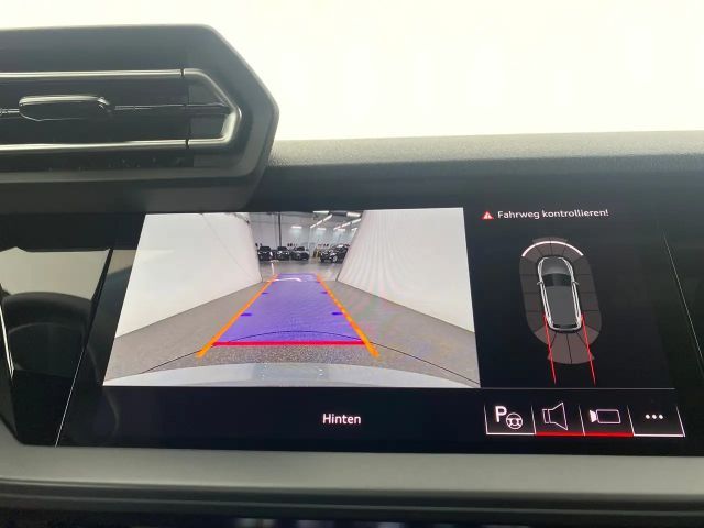 Audi A3 40 TFSI Hybride Sedan