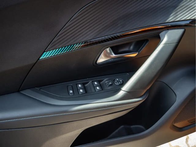 Peugeot 2008 Allure Pack EAT8