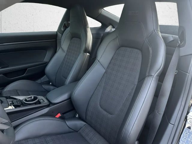 Porsche 992 Carrera Coupé Turbo