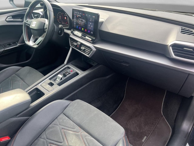 Seat Leon 1.5 eTSI DSG FR-lijn Sportstourer