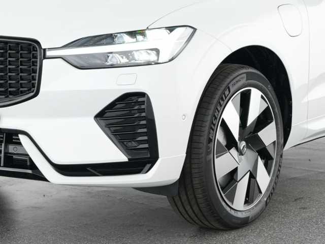 Volvo XC60 AWD Dark Plus T6